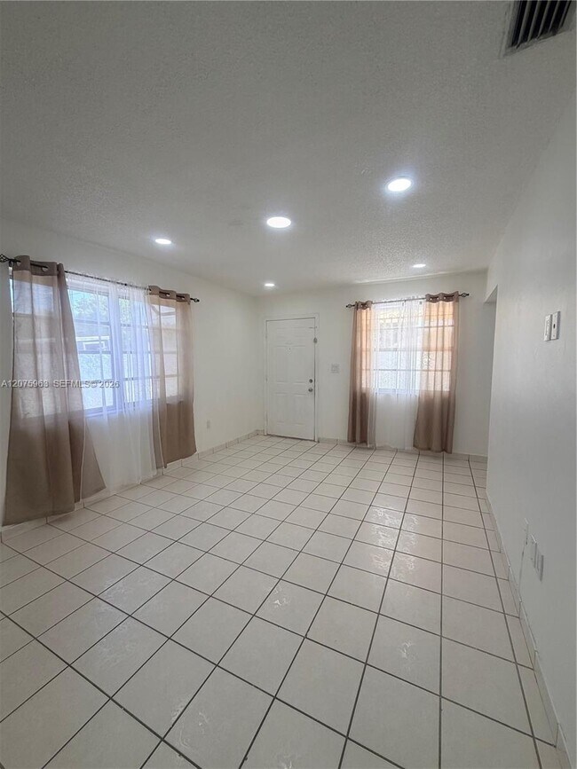 Foto del edificio - 3821 SW 89th Ct
