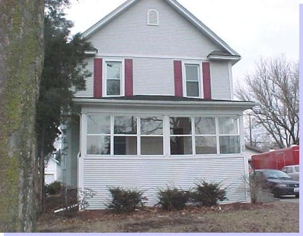 Primary Photo - 35 W Franklin Ave