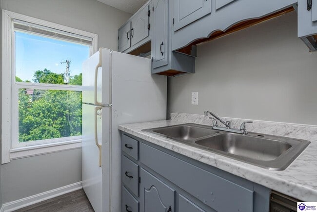 Foto del edificio - 2845 Frontier Ct