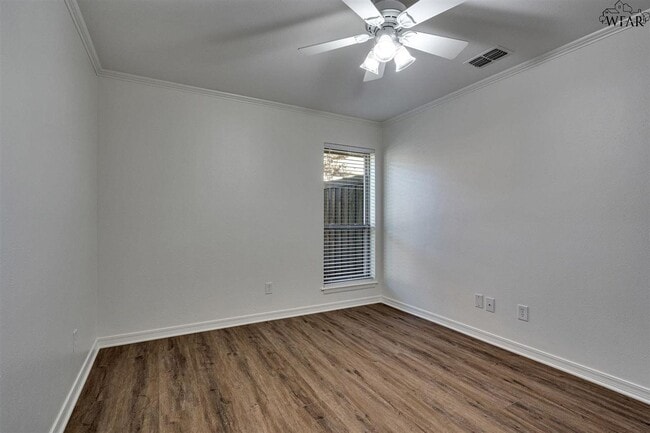 Building Photo - 2717 Shepherds Glen