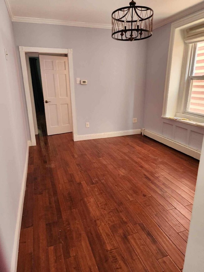 Foto del edificio - 148 Nesbit St