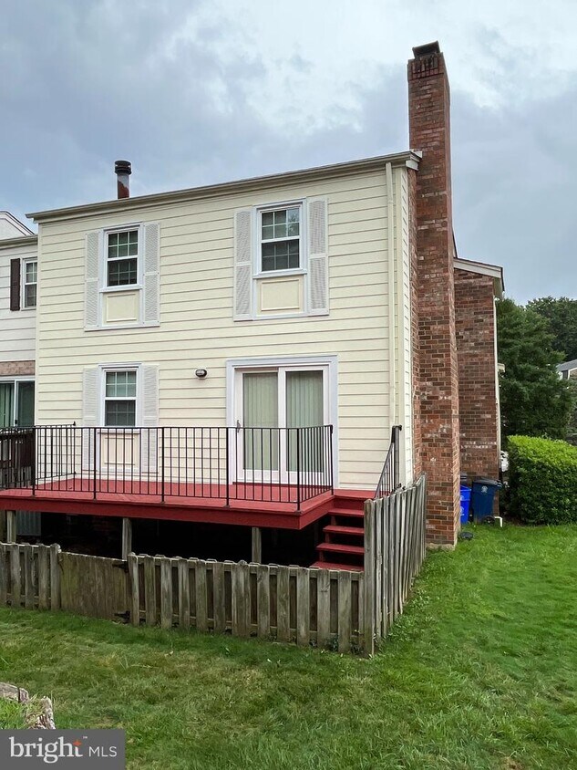Primary Photo - 3941 Tynewick Dr