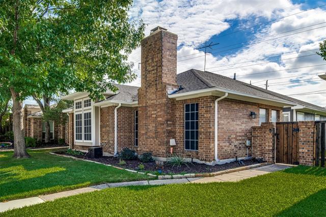 Foto del edificio - 18918 Whitewater Ln