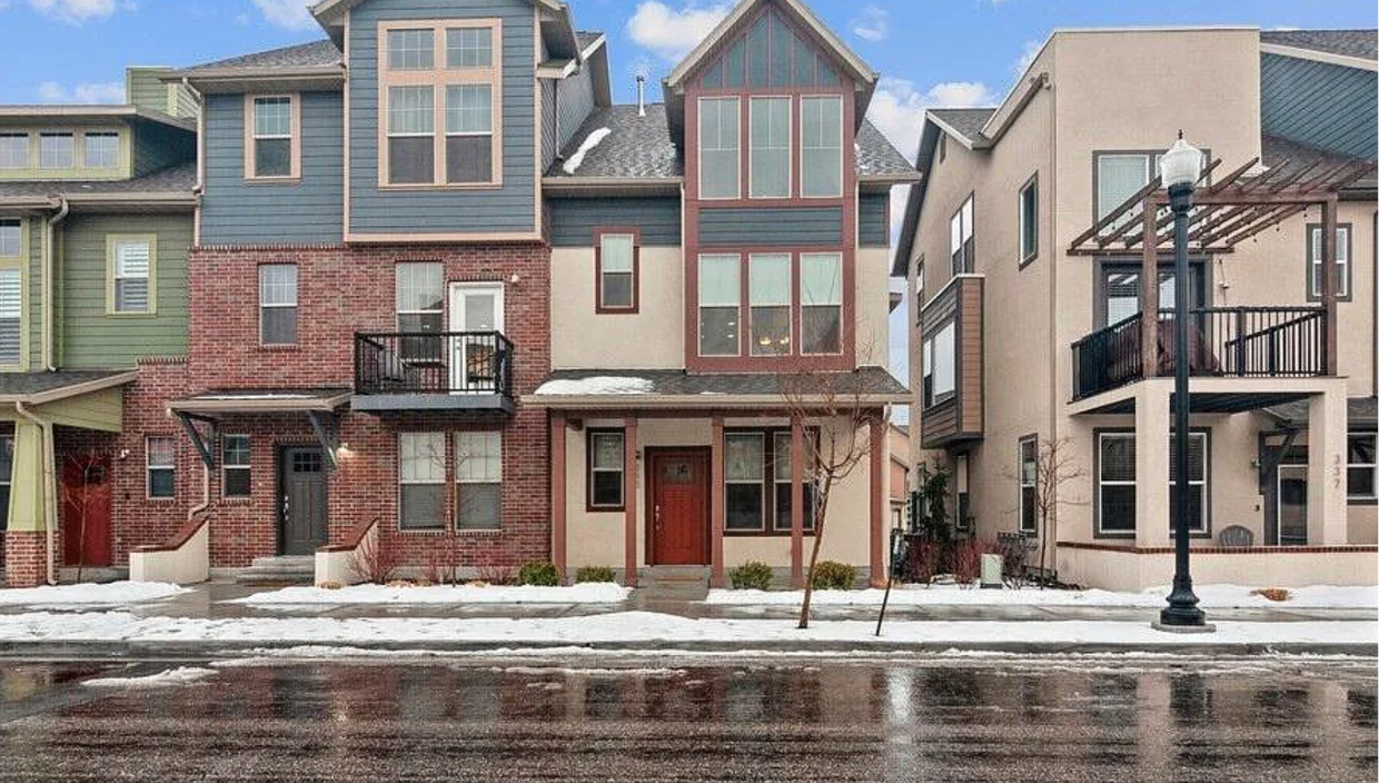 Primary Photo - 343 Park Blvd