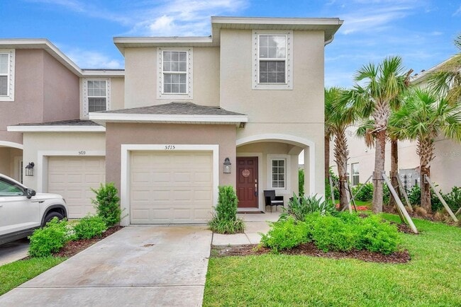 Building Photo - 5715 Archipelago St