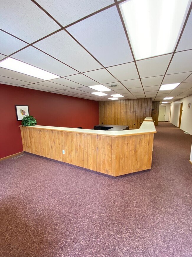 Foto del edificio - 118/120 E Huron