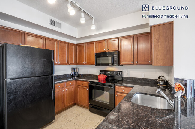 Building Photo - 1301 M St NW