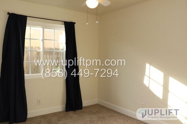 Foto del edificio - 8095 Jade Coast Rd