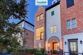 Primary Photo - 9447 Fannin St
