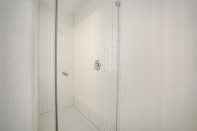 Foto del edificio - 16131 Sommerall Creek Ln