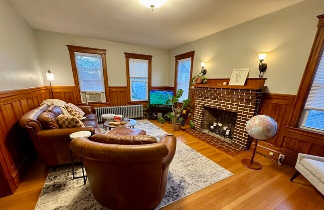 Foto del edificio - 10-12-12 Ashcroft St