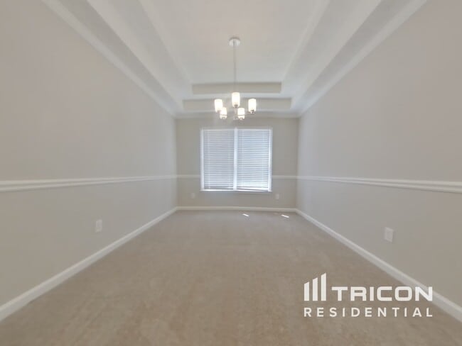 Building Photo - 5181 St Claire Pl