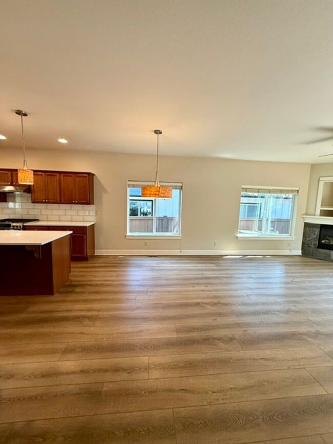 Building Photo - 20441 Aberdeen Dr