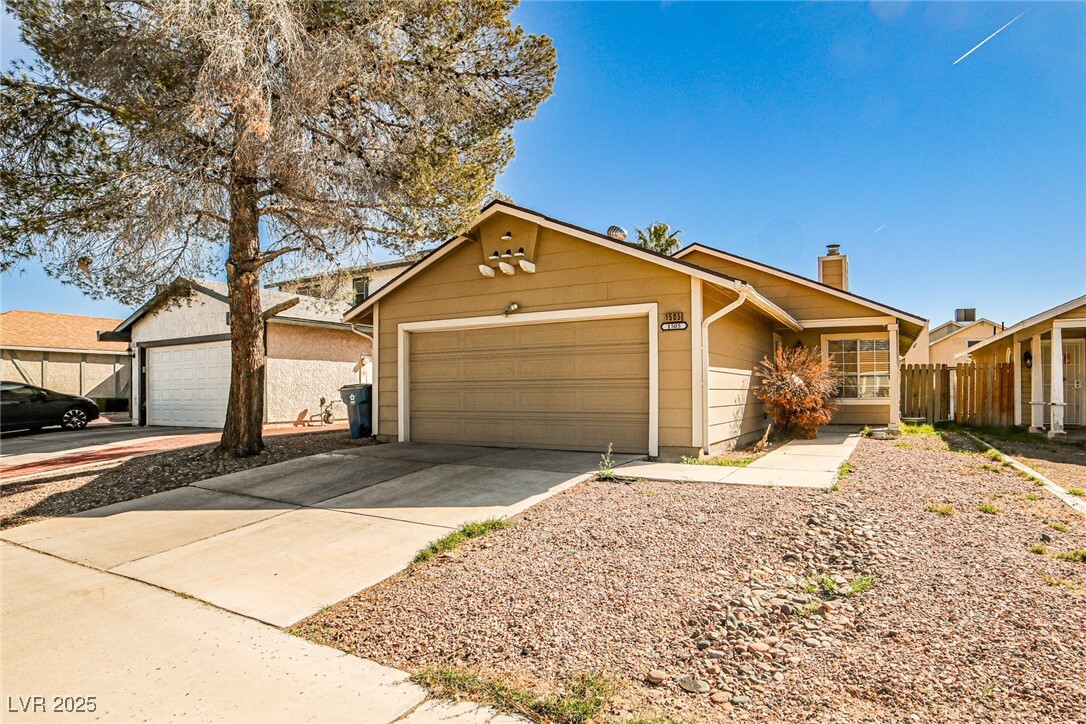 Primary Photo - 1505 Wintergreen Dr