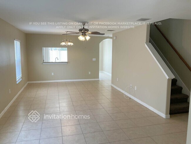 Foto del edificio - 13518 Fladgate Mark Drive