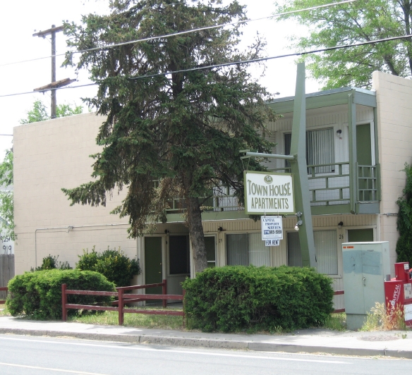 Primary Photo - Townhouse Apartments