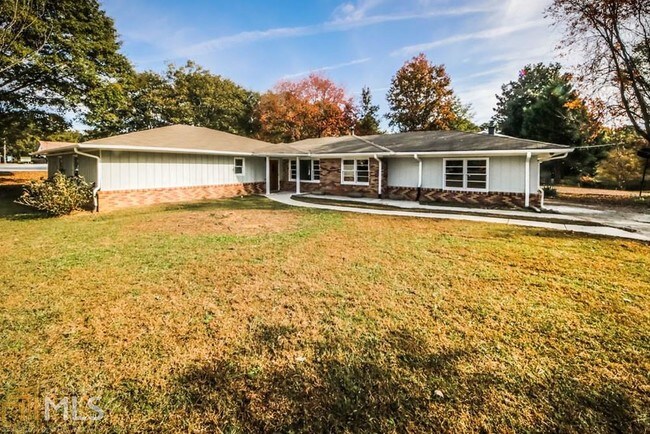 Building Photo - 5075 Winters Chapel Rd