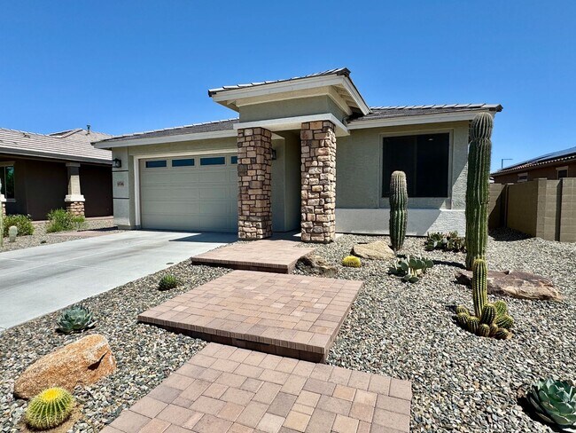 Foto del edificio - Stunning 3 Bedroom plus office/den Single ...