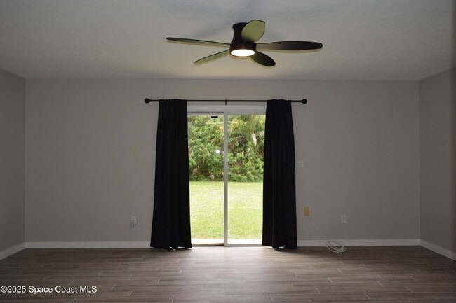 Building Photo - 1234 Randy Ave SE