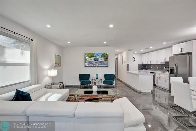 Foto del edificio - 911 SW 16th St