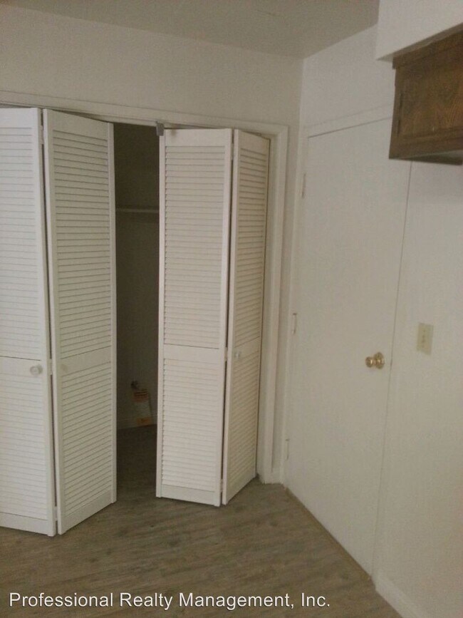 Building Photo - 804 Quailridge Rd