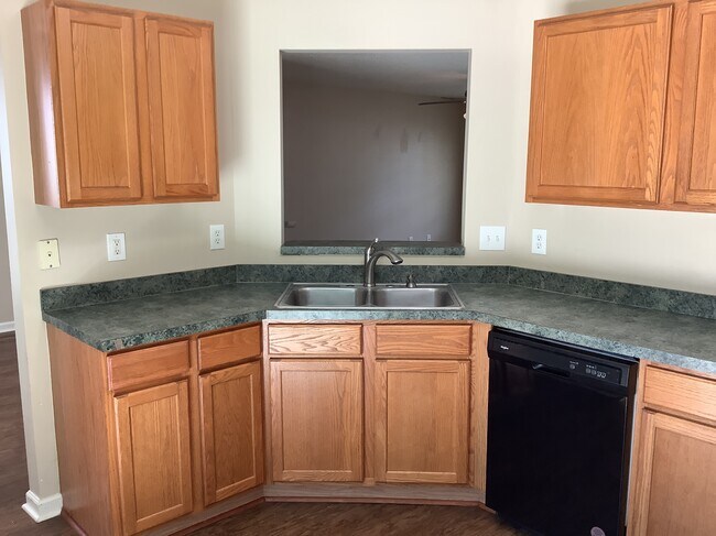 Foto del edificio - 7269 Sweet Grass Blvd