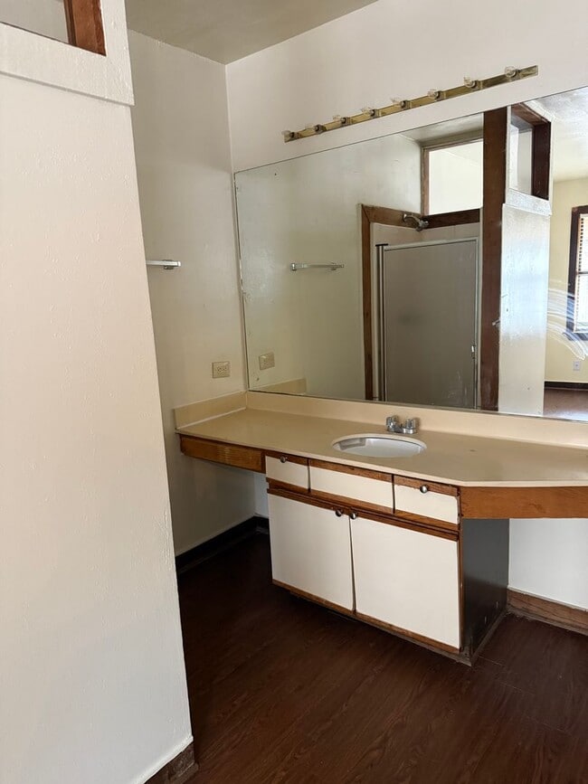 Foto del edificio - Cozy Efficiency with private backyard
