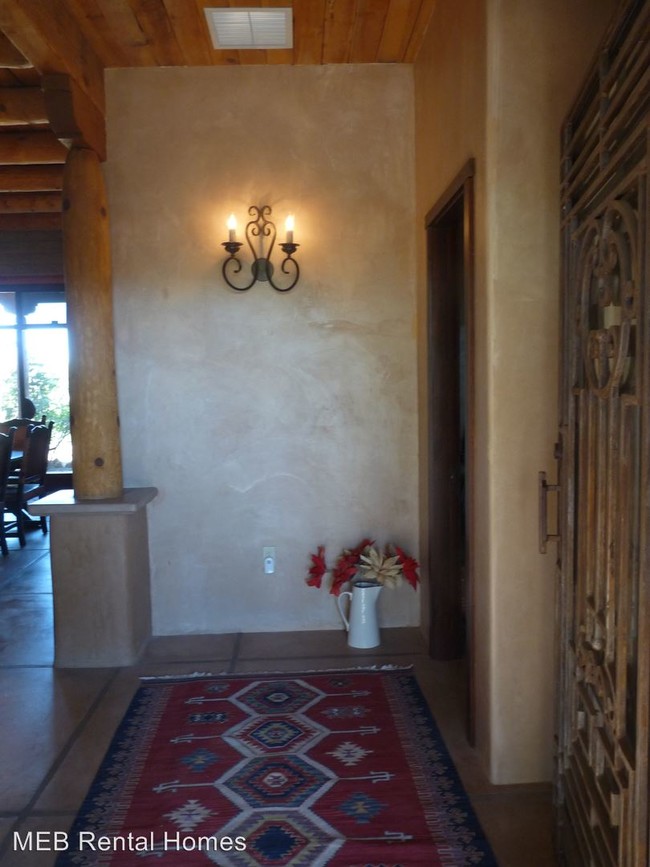 Building Photo - 11779 N Adobe Village Pl