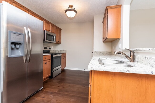 Building Photo - 9450 Eckley Pl