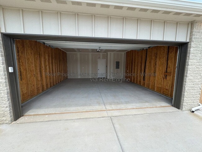 Building Photo - 12502 Northstar