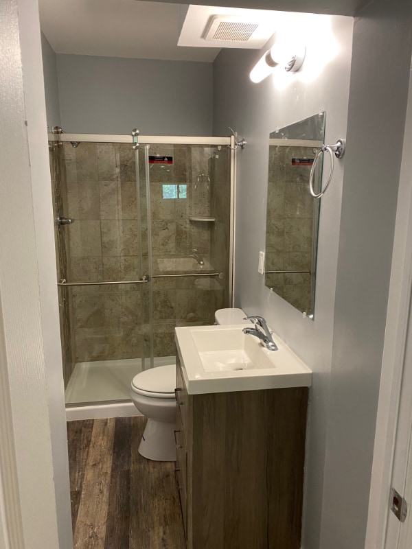 Photo - 627 Denison St House