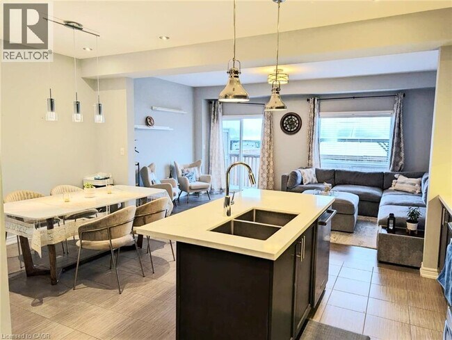 Photo du bâtiment - 137 Lormont Blvd