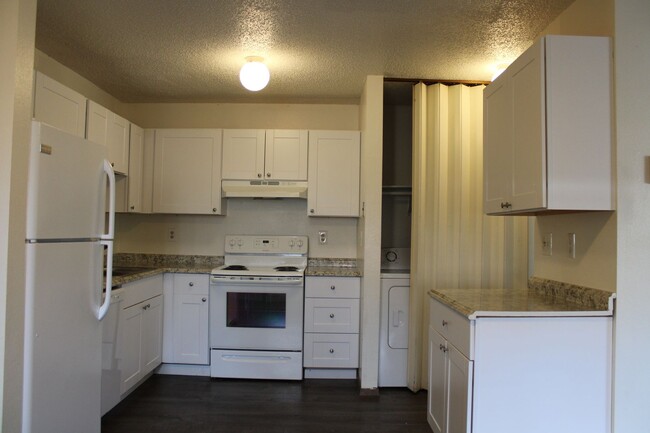 Building Photo - 710 City Park A122, Fort Collins