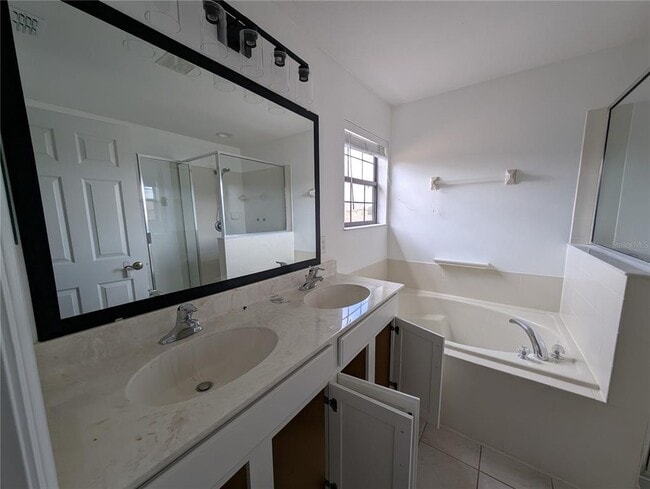 Building Photo - 4012 Viosca Pl