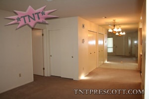 Building Photo - 3176 Shoshone Dr