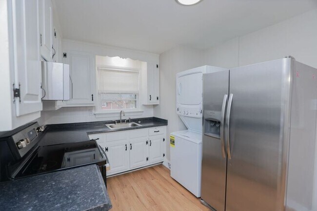 Building Photo - 5601 Campbell Ave
