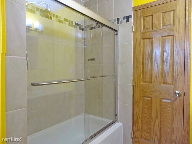 Foto del edificio - 4 br, 3 bath House - 1417 Anderson Ave