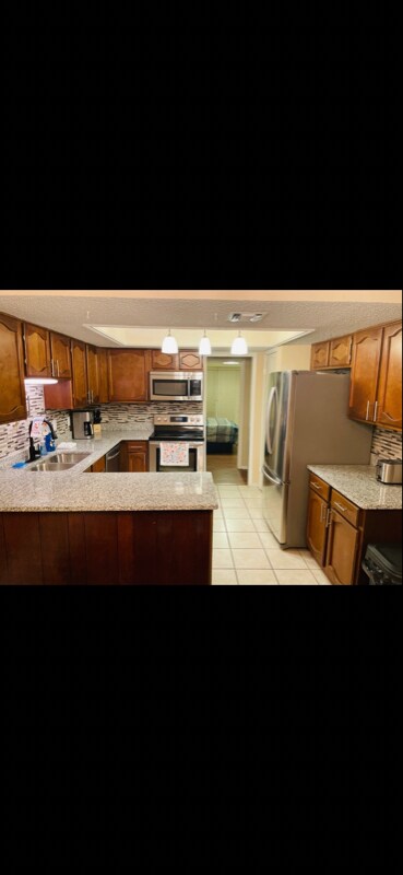 Foto del edificio - 9687 Chelmsford Dr