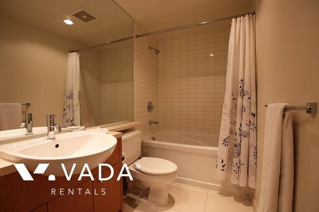 Building Photo - Heather At Tapestry Furnished Studio For R...