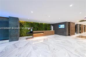 Building Photo - 400 Sunny Isles Blvd