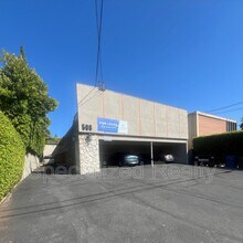 Building Photo - 508 Hill Dr