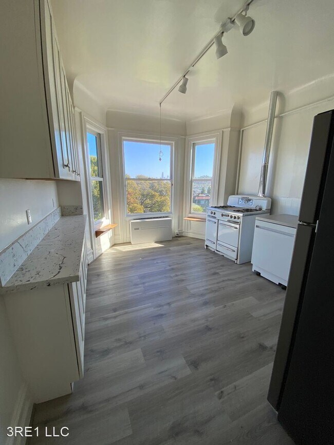 Foto del edificio - 300 Precita Ave