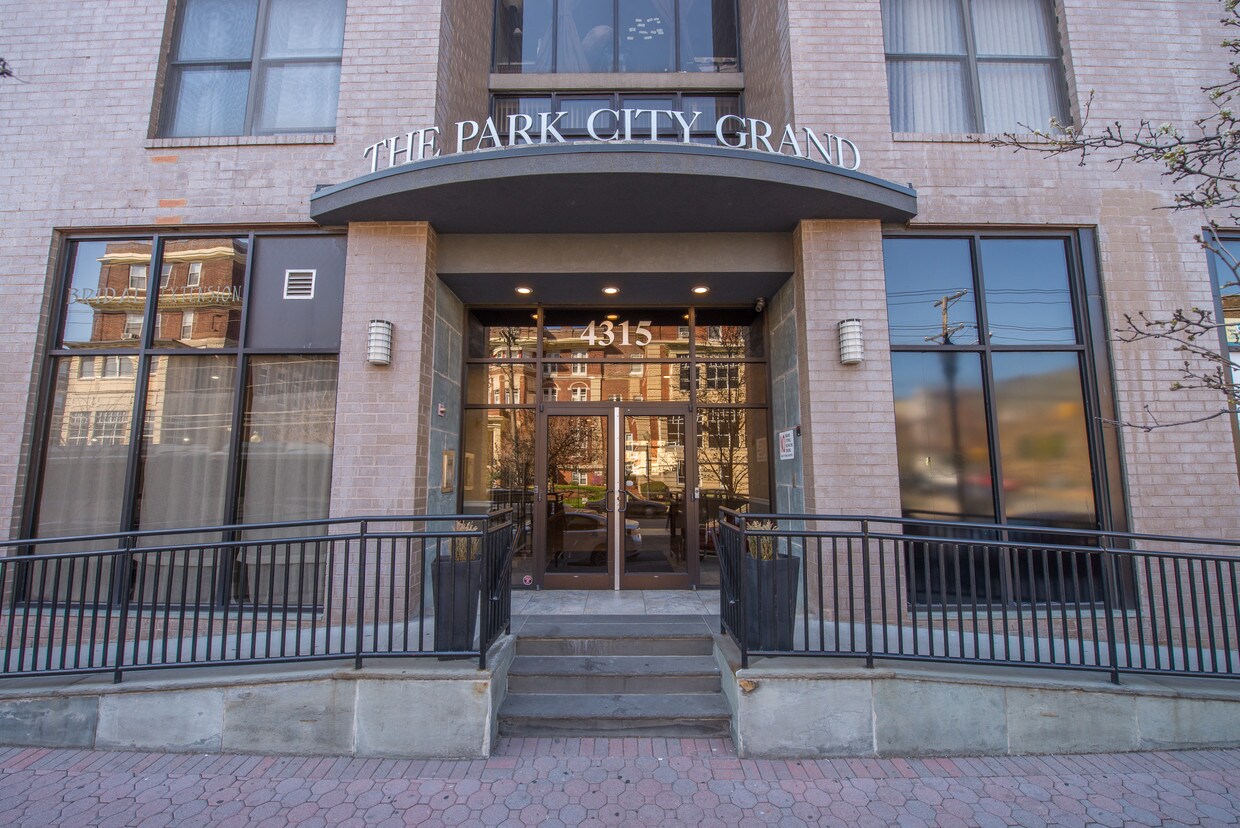 Foto principal - 4315 Park Ave