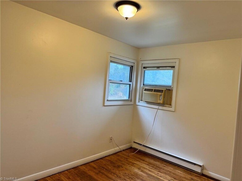 Photo - 931 Moravia Street Unit