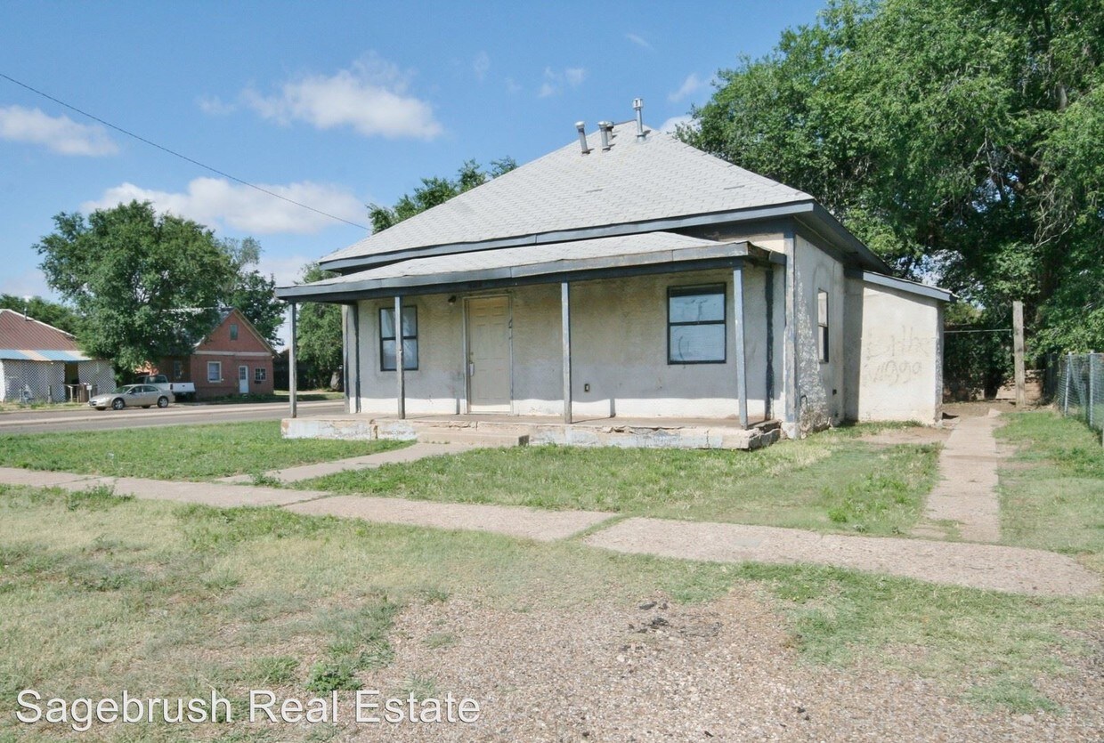 Primary Photo - 2 br, 1 bath House - 300 Sheldon St.