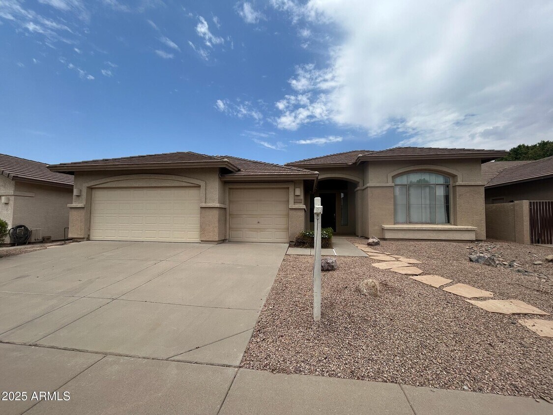 Foto principal - 2376 W Shannon St