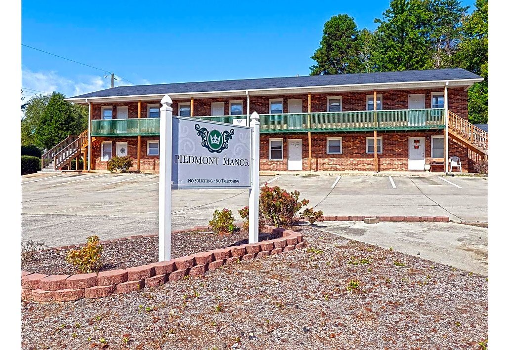 Piedmont Manor Apartments - Kernersville, NC | Apartments.com