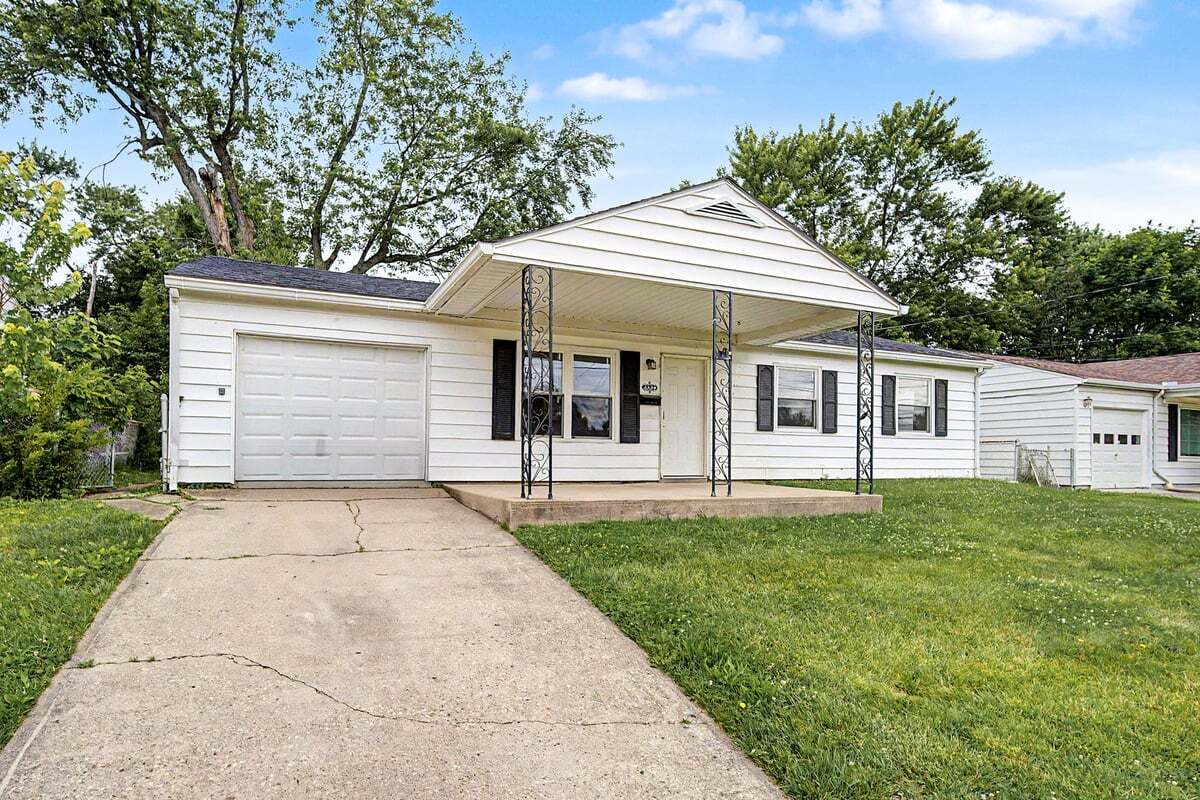 Photo - 3324 Ainsworth Court*Recently renovated 3 BR, 1 BA House in Northbrook*