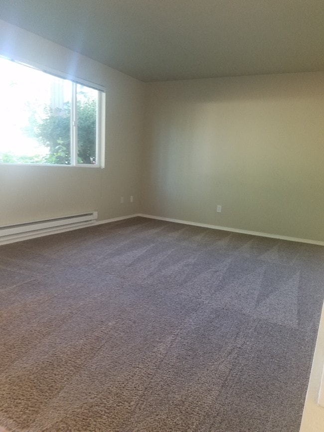 Building Photo - 4720 67th Street NE