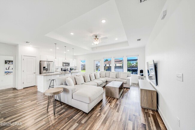 Foto del edificio - 9129 Abba Ln